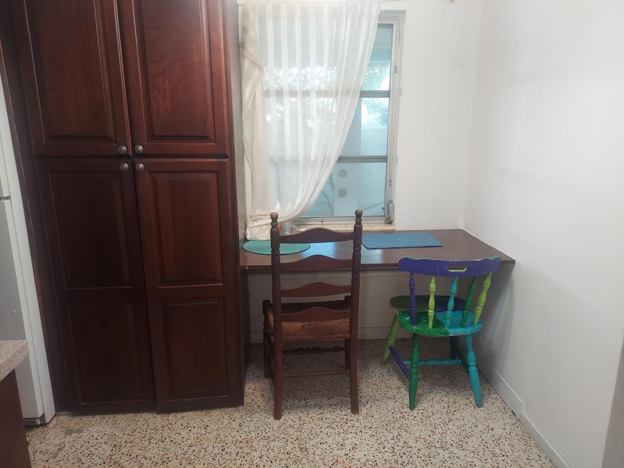 2 Bedroom House 5 Min From Beaches And Downtown Holiday home *