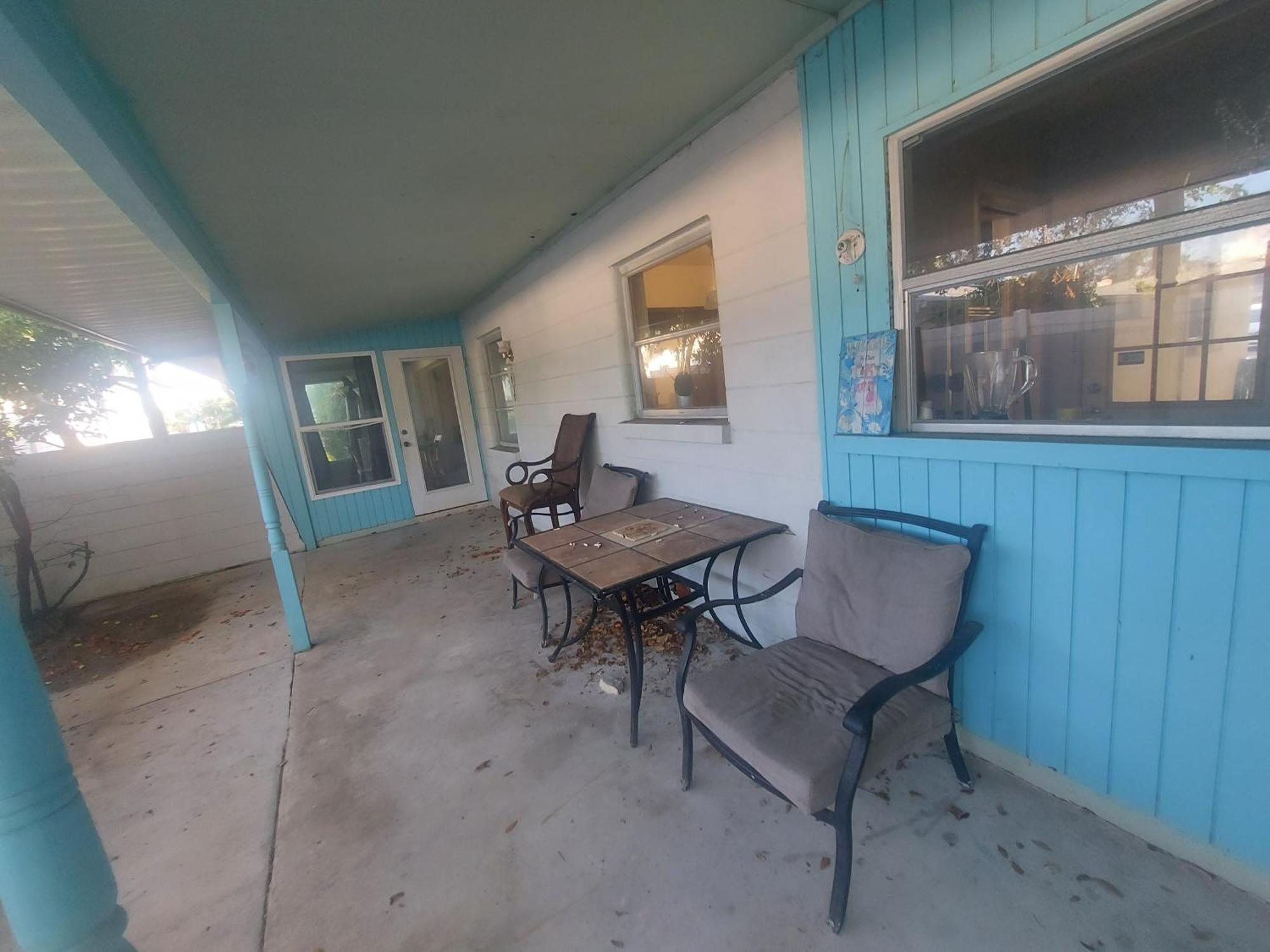 Holiday home 2 Bedroom House 5 Min From Beaches And Downtown *